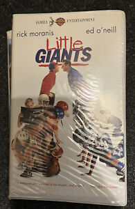 Little Giants (VHS, 1995) (Clamshell)