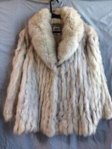 Saga Fox Women's Genuine Quality Fox Fur Jacket Coat Ivory Size 13 Mid Length