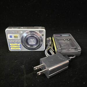 Sony CyberShot DSC-W120 7.2 MP Digital Camera Silver