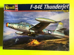 F-84E THUNDERJET JET FIGHTER MODEL KIT REVELL 1/48 SCALE NEW SEALED LOOK!!