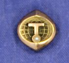 Vintage Tupperware Sales Award Solid 10K Gold Pin With Pearl 1.3 Grams.