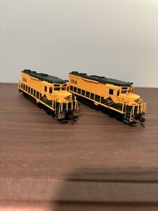 2 BACHMANN GP 30 HO DCC-EQUIP LOCOMOTIVES - ROADNAME: READING LINES: #5516/#5518