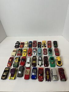 Lot Of 36 Die Cast Cars Hot Wheels Matchbox Others All Ages And Materials