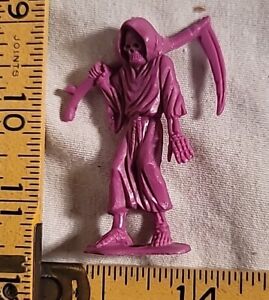 MPC FRITOS MINI MONSTER COOL GHOUL GRIM REAPER MONSTER PLAYSET FIGURE IN PINK