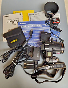 New ListingNIKON COOLPIX 8700 8 MP 8X Zoom Digital Camera,, Battery&Charger, CF Cards-WORKS