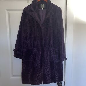 Mulberry Street Woman’s Purple Velvet Material Giraffe Print Trench Coat Size XL