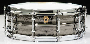 Ludwig 5.5x14 Hammered Black Beauty Snare Drum w/Tube Lugs