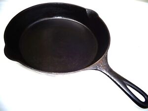 Antique Griswold Cast Iron Skillet #8 Pan 794 G Cookware Fry Cook Metal Camping