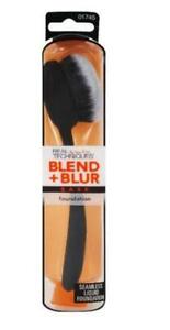 Real Techniques Makeup Brushes: Blend + Blur Foundation Brush NIB NEW RETAIL BOX