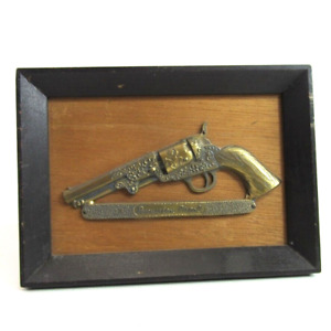 Vintage Percussion Pistol Plaque 5  x 7  Wall Hanging Sign Made in Japan Mancave