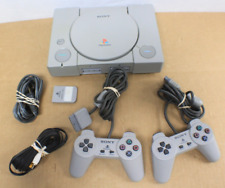 Sony PlayStation SCPH-1001 - (1996) - Console PS1 W/Cords and Game Disc.