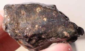 Black matrix Honduran Opal lapidary 80 gr rough lot Fe10