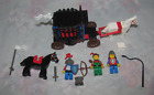Lego Castle Set 6042 Dungeon Hunters Complete with Figures