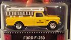 2014 Hot Wheels Retro Entertainment Ford F-250 Close Encounters of the 3rd Kind