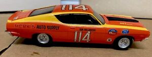 Vintage AMT 69 Ford Torino Stock Car 1/25 Scale Built/Painted Rebuilder 1969