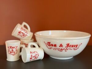 Vintage Tom & Jerry Milk Glass Punch Bowl Set