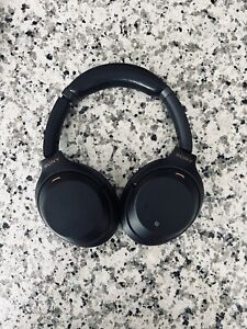Sony wh-1000xm3 wireless Bluetooth headphones Black Clean Noise Cancel w/ Case