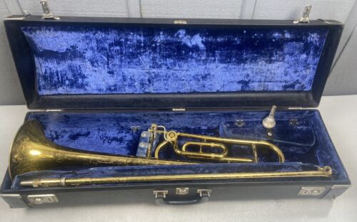 KING BY CLEVELAND 605 F ATTACHMENT TROMBONE IN PLAYING CONDITION 702900