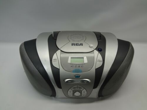 RCA RCD-122 Digital CD Player/Radio Boombox