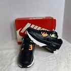 Nike Air Max 90 SE(GS) - boys grade school running shoes size 6Y