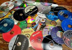 BULK LOT OF 25 LOOSE CDS & DVDS FOR ARTS, CRAFTS & DECORATIONS