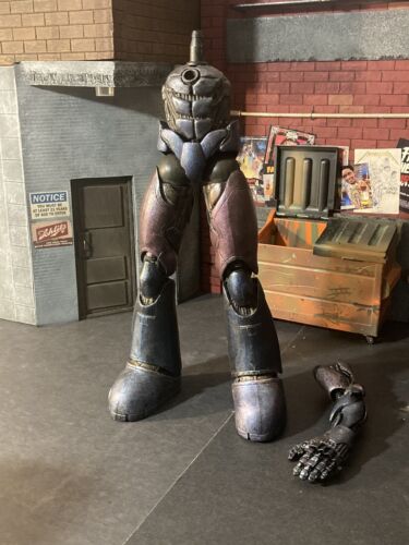 MARVEL LEGENDS Sentinel Toy Biz BAF Parts Lot - Legs Left Arm Abdomen
