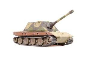 Modelcollect AS72124, Germany WWII E-100 Heavy Tank with Krupp turret, 1946
