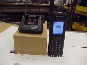 MOTOROLA APX7000 H97TGD9PW1AN VHF 700/800MHz BATTERY/ANTENNA/CHARGER-NO BLUETOTH