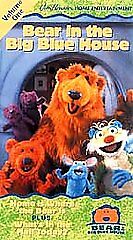 Bear in the Big Blue House, Vol. 1 - Home Is Where the Bear Is / What's in the