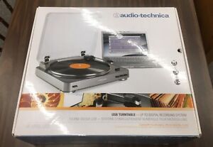 New ListingAudio-Technica AT-LP60- USB Turntable - Silver Excellent condition AT-LP