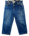 Levi’s 512 Perfectly Slimming Women's Blue Denim Capri Jeans Size 10