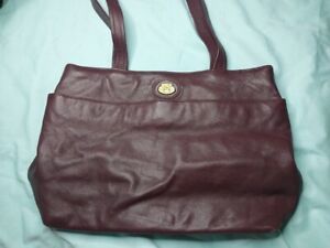 Vintage Etienne Aigner Oxblood Burgundy Genuine Leather Shoulder Bag Purse