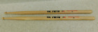 Vic Firth 2B American Classic Hickory Drum Sticks
