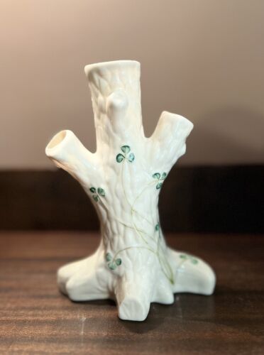Belleek Vintage Irish Porcelain China Shamrock Tree Stump Bud Vase Green Stamp