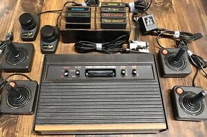 Vintage Atari 2600 Console With Games And Controllers Untested