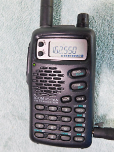 ICOM IC-T8A TRI BAND HANDHELD RADIO FM TRANSCEIVER 6M + 2M + 440 HAM *READ ALL*