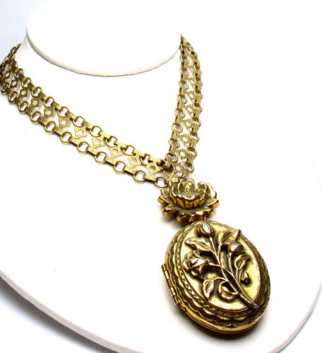 Vintage Coro Large Gold Tone Locket Necklace Revival In Box