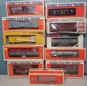 MIXED LOT OF 11 LIONEL TRAINS O SCALE FREIGHT CARS (MIXED ROADNAMES) #68