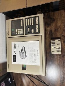 Pioneer VP-1000 LaserDisc Player Powers On and Plays W/Working Remote and Manual