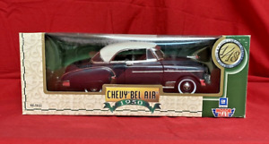 Motor Max 1:18 1950 Chevy Bel Air  #73111 - Dark gray/blue w/white roof