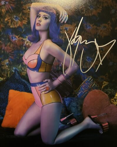 Katy Perry Signed Photo 8x10 Autographed