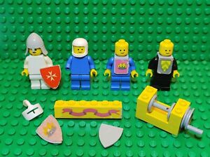 LEGO 375/6075 YELLOW CASTLE PARTS LOT And Knight Figures