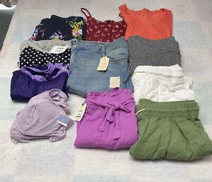 Lot Of Women Clothes Size 2X Several Are NWT!!!