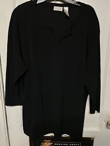 LOT 2791- ELIZABETH - Women's  Black  Tunic - Size 3X