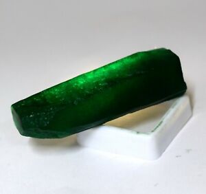 100%Natural Emerald Rough Stick Gemstone132Cts CGI Certified  Attractive Stone