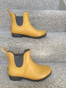L.L. Bean Wellie Pull On Ankle Rain Boots Yellow Style #300364 Women Size 7