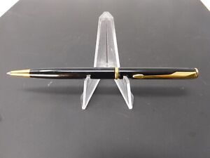 Parker Sonnet Ballpoint Pen Twist in Black w/ Gold Trim