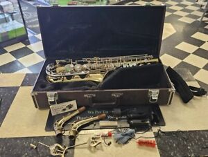 New ListingYamaha Saxophone Model YAS-23 Japan with Hard Case Heavily Worn