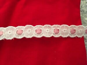 Scalloped Eyelet Lace Trim Edging Embroidered Lace 3/4