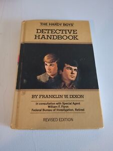 The Hardy Boys Detective Handbook HC Franklin W. Dixon Revised Edition(0432)